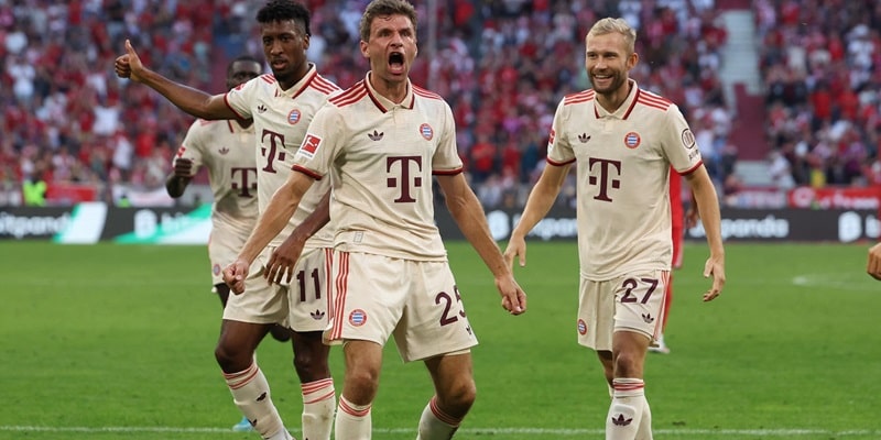 Đội hình Bayern Munich vẫn luôn duy trì phong cách tấn công quen thuộc